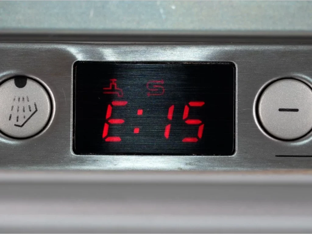 Geschirrspüler Fehlercode E15