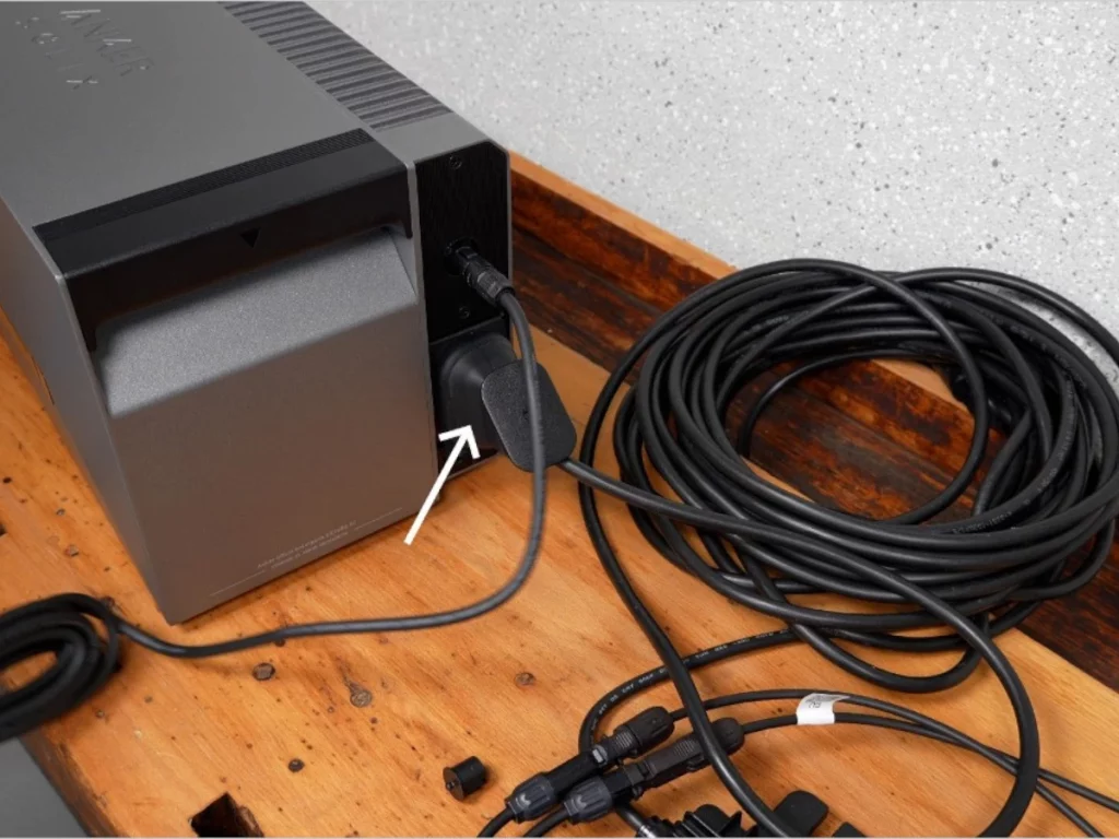 Anker Speicher Notstromsteckdose