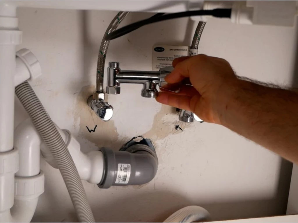 Eckfix montieren für Geschirrspüler