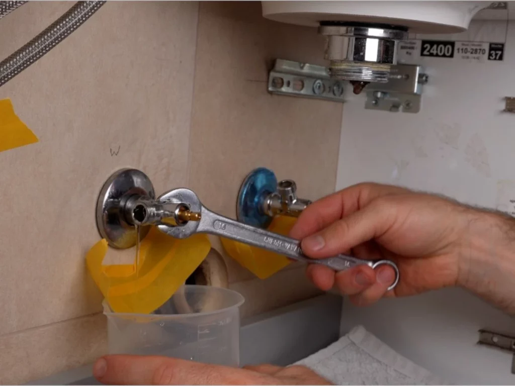 Eckventile entfernen